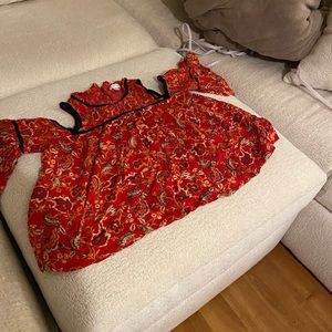 Floral cold shoulder crop top size medium